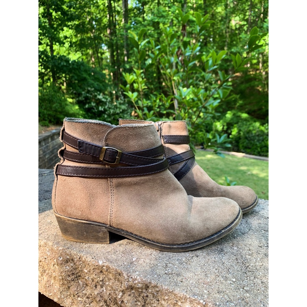 White Mountain boots, size 8M - Picture 1 of 7